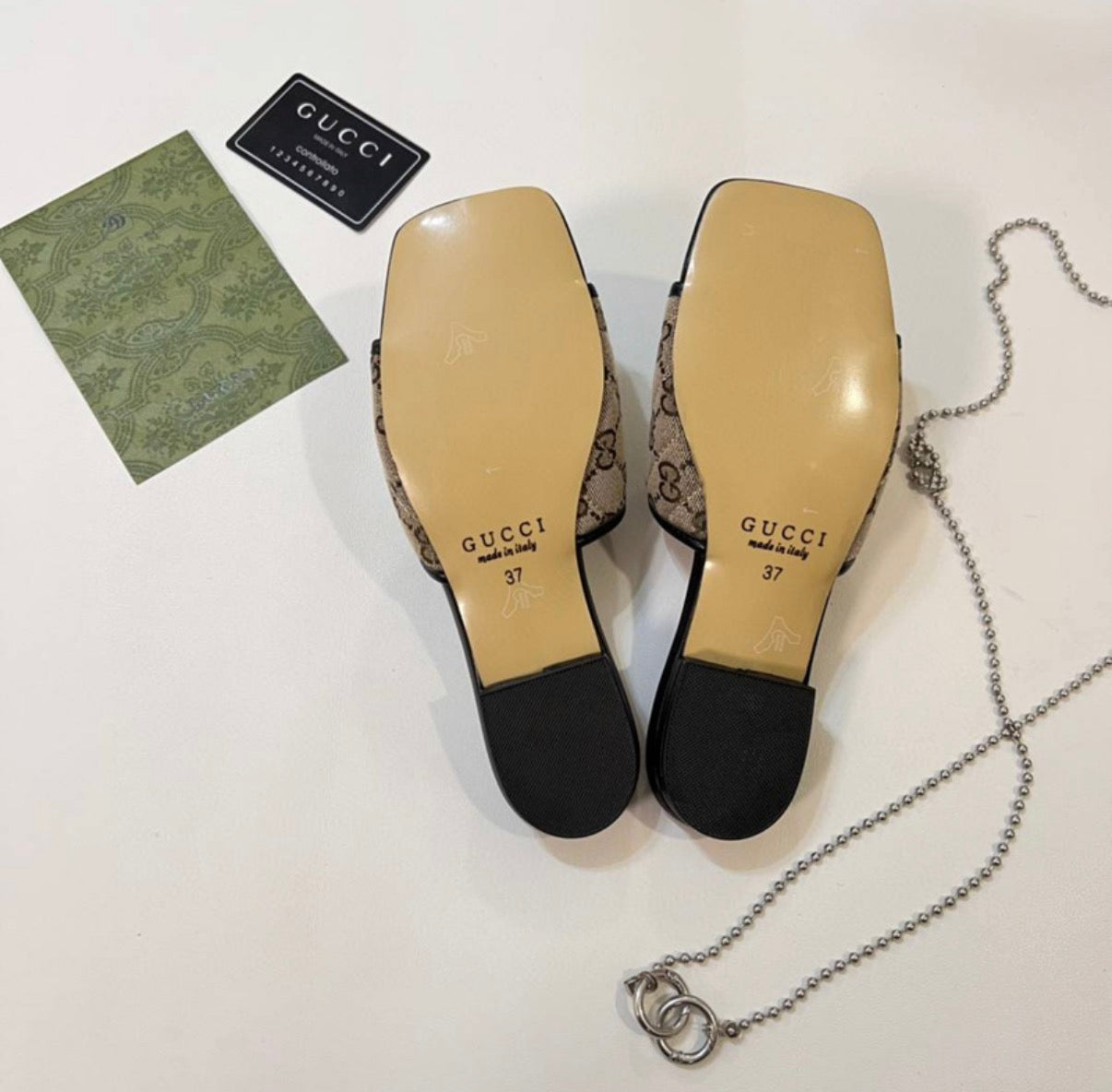 Mules Gucci GG Édition Marmont Slide Sandal