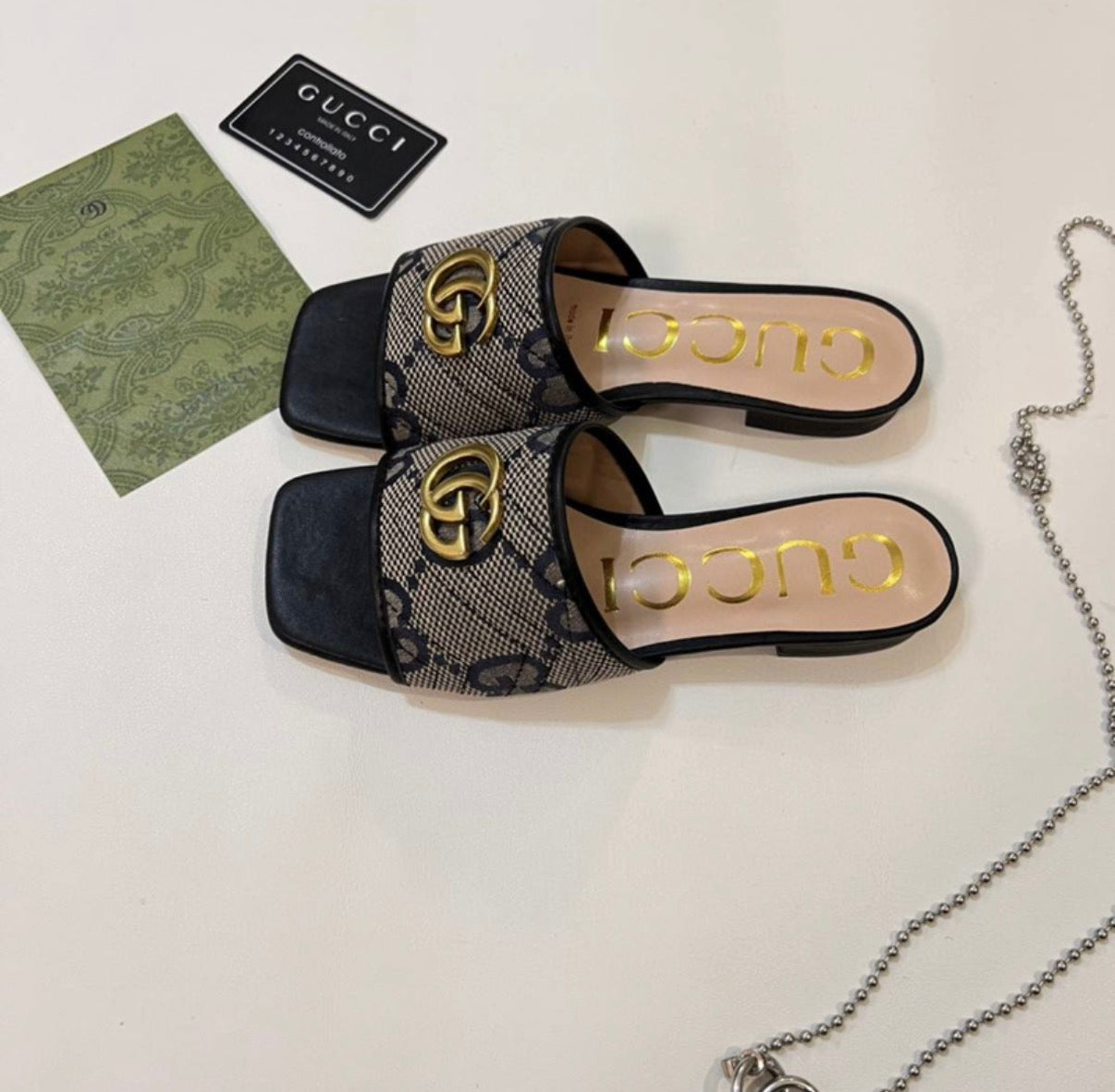 Mules Gucci GG                              Édition Marmont Slide Sandal